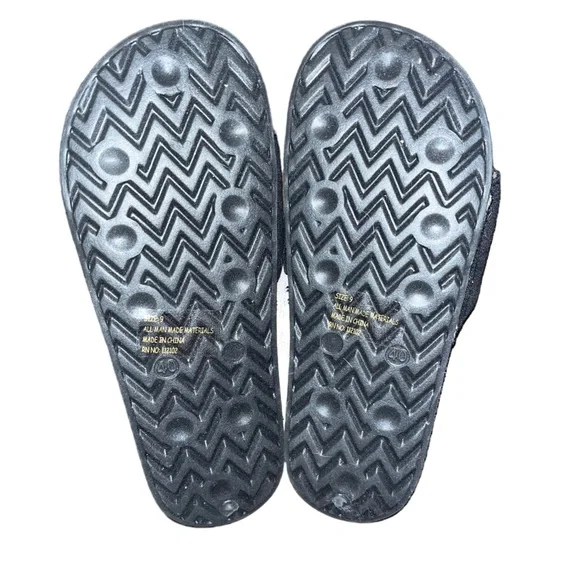 Jane and Bleecker Black Mules Size 9 NWOT - Picture 6 of 7